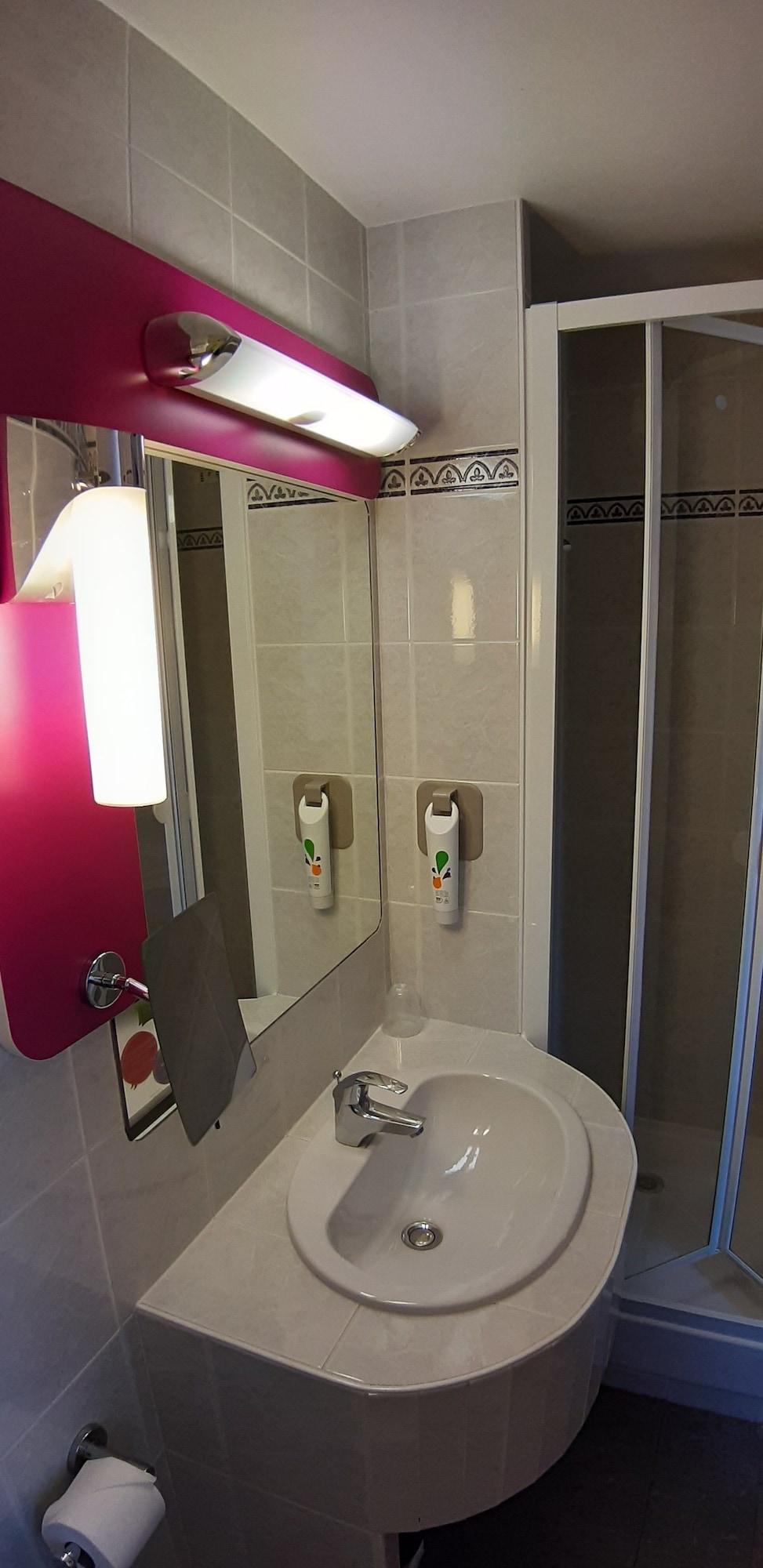 מלון Ibis Styles Bourg En Bresse מראה חיצוני תמונה